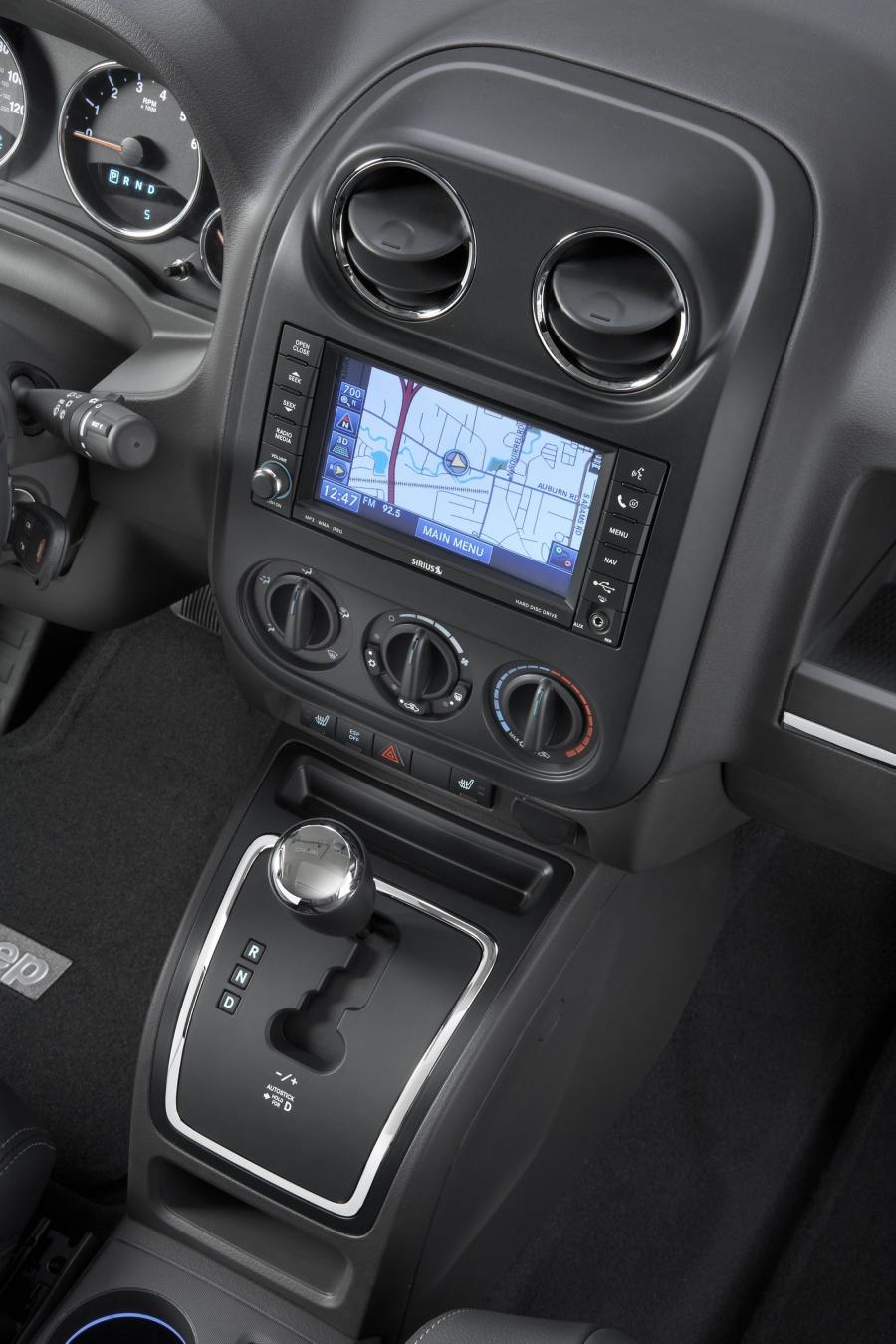  Jeep Compass 2009 года  (фото 5 из 29)